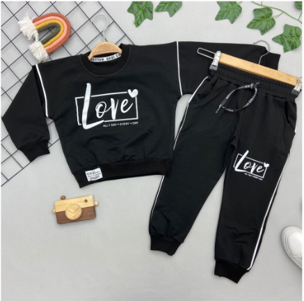 LOVE BASKILI KIZ ÇOCUK TAKIMI 5-12 yaş