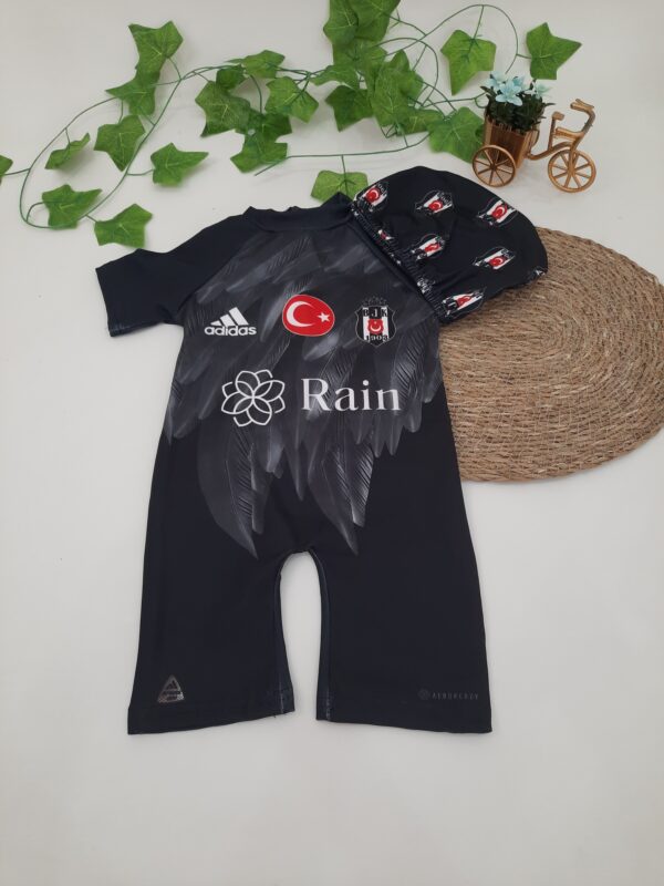 TRAFTARLI ERKEK ÇOCUK MAYO 3-10 YAŞ